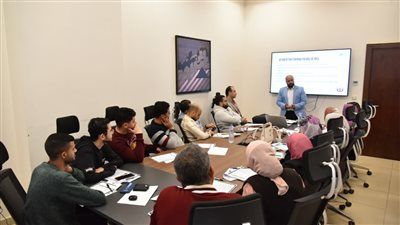 الصحة: الخط الساخن 105 يستقبل 16666 مكالمة في 3 أشهر بنسبة استجابة 100% - الخليج الان