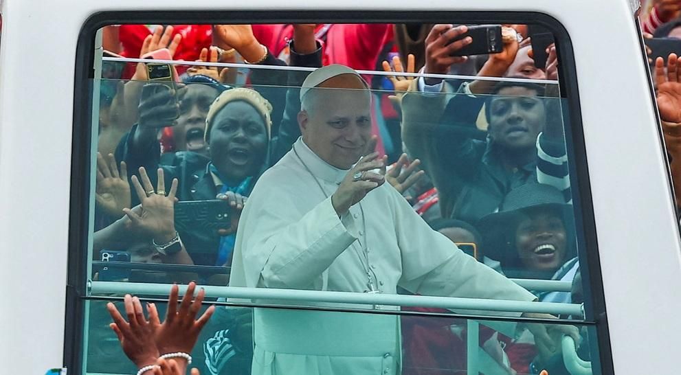 بابا الفاتيكان: العالم تدمّره حفنة من المتسلّطين