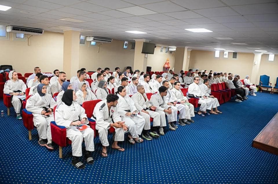 بحضور محمد مطيع.. دورة إعداد الحكام الجدد بالجودو - الخليج الان