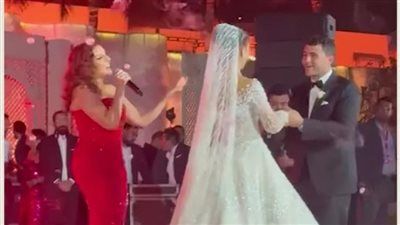 أنغام وحماقي وتووليت يشعلون حفل زفاف ابنة المنتج محمد السعدي - الخليج الان