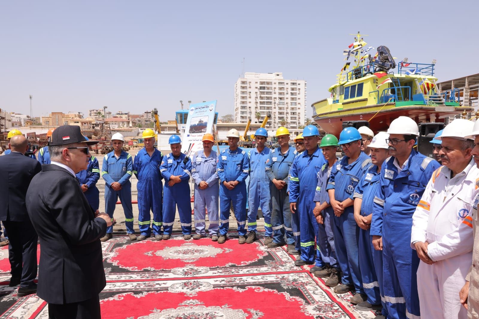 تدشين قاطرات جديدة لتعزيز أسطول قناة السويس ودعم توطين صناعة الوحدات البحرية - الخليج الان