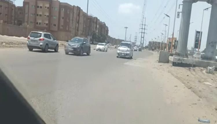 خطورة الطريق المؤدي الى انماء الجديدة بالعاصمة عدن