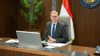 وزارة البترول: دعم توسع «مودرن جاس» خارجيًا وتعزيز التصنيع المحلي لمشروعات الغاز - الخليج الان