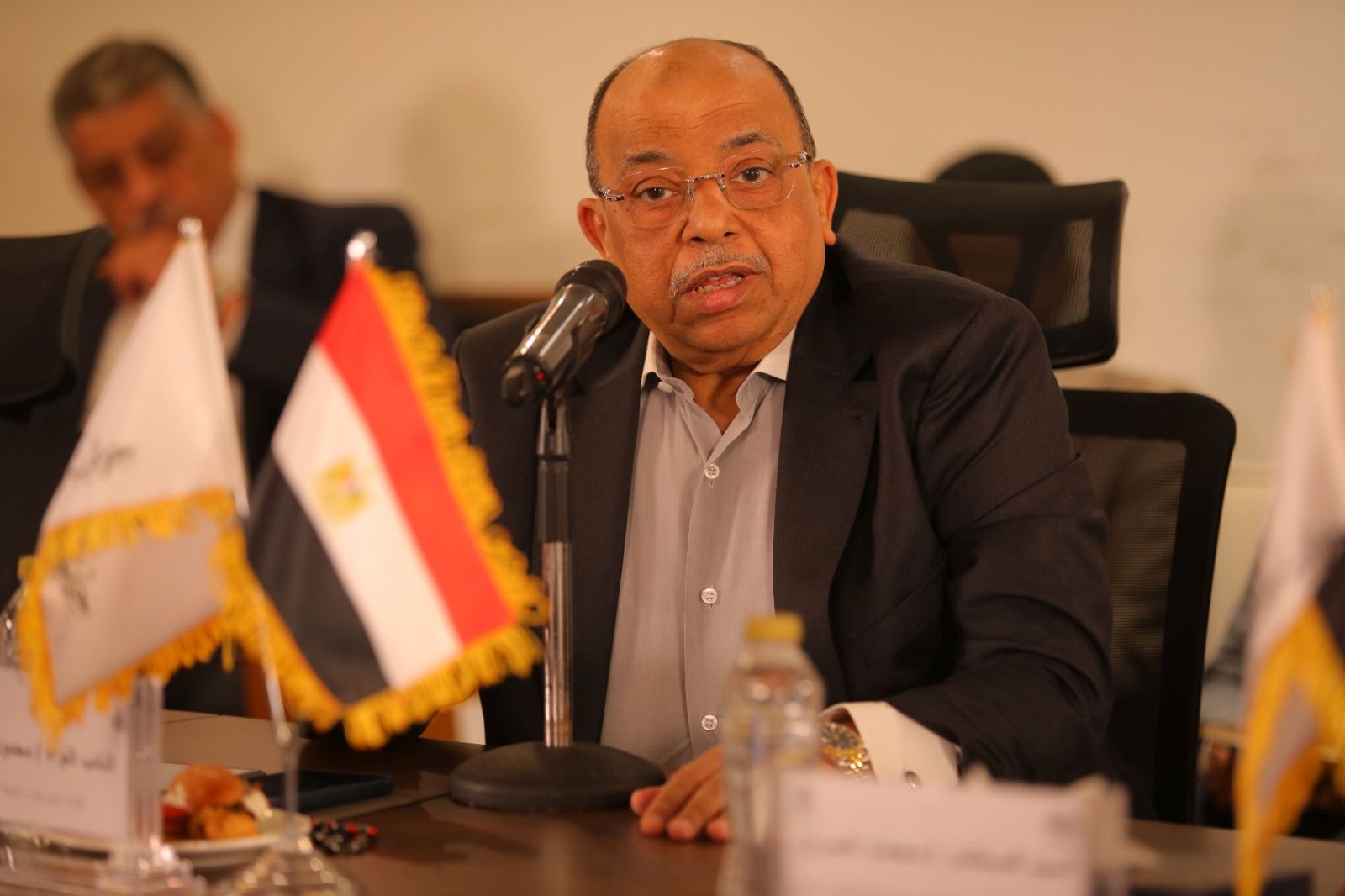حزب الجبهة الوطنية يبدأ حوارا مجتمعيا لإنقاذ الأسرة المصرية: تأهيل المقبلين على الزواج وقانون يحمي كل الأطراف - الخليج الان
