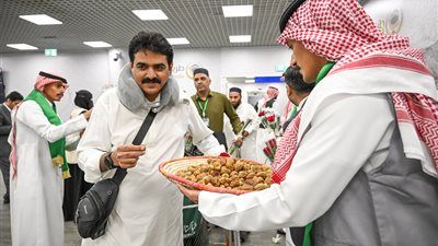 السعودية تعلن بدء استقبال رحلات ضيوف الرحمن لأداء فريضة الحج - الخليج الان