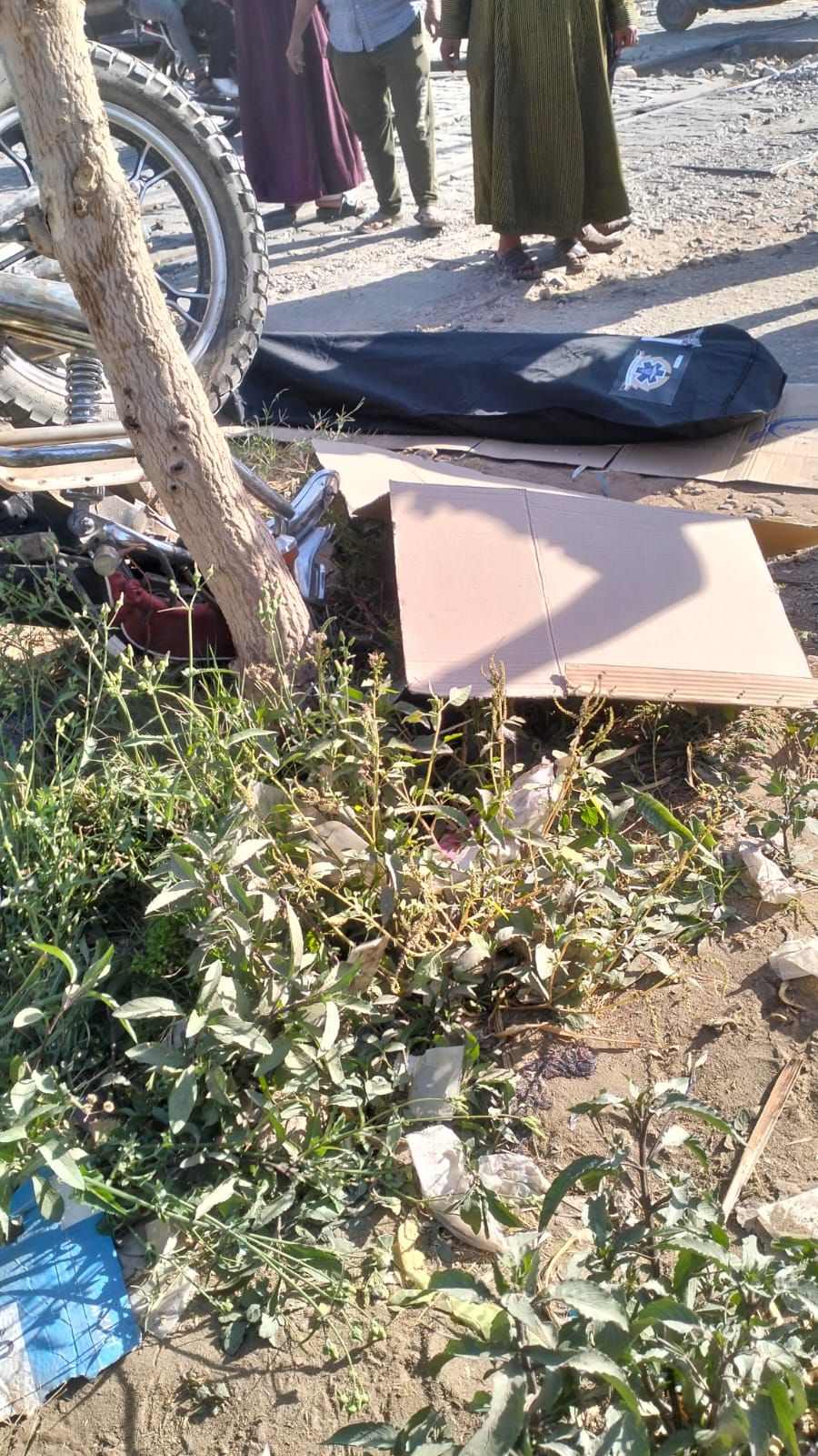 مصرع طبيب أسنان أسفل عجلات القطار بمزلقان كوبري حلاوة في دشنا بقنا - الخليج الان