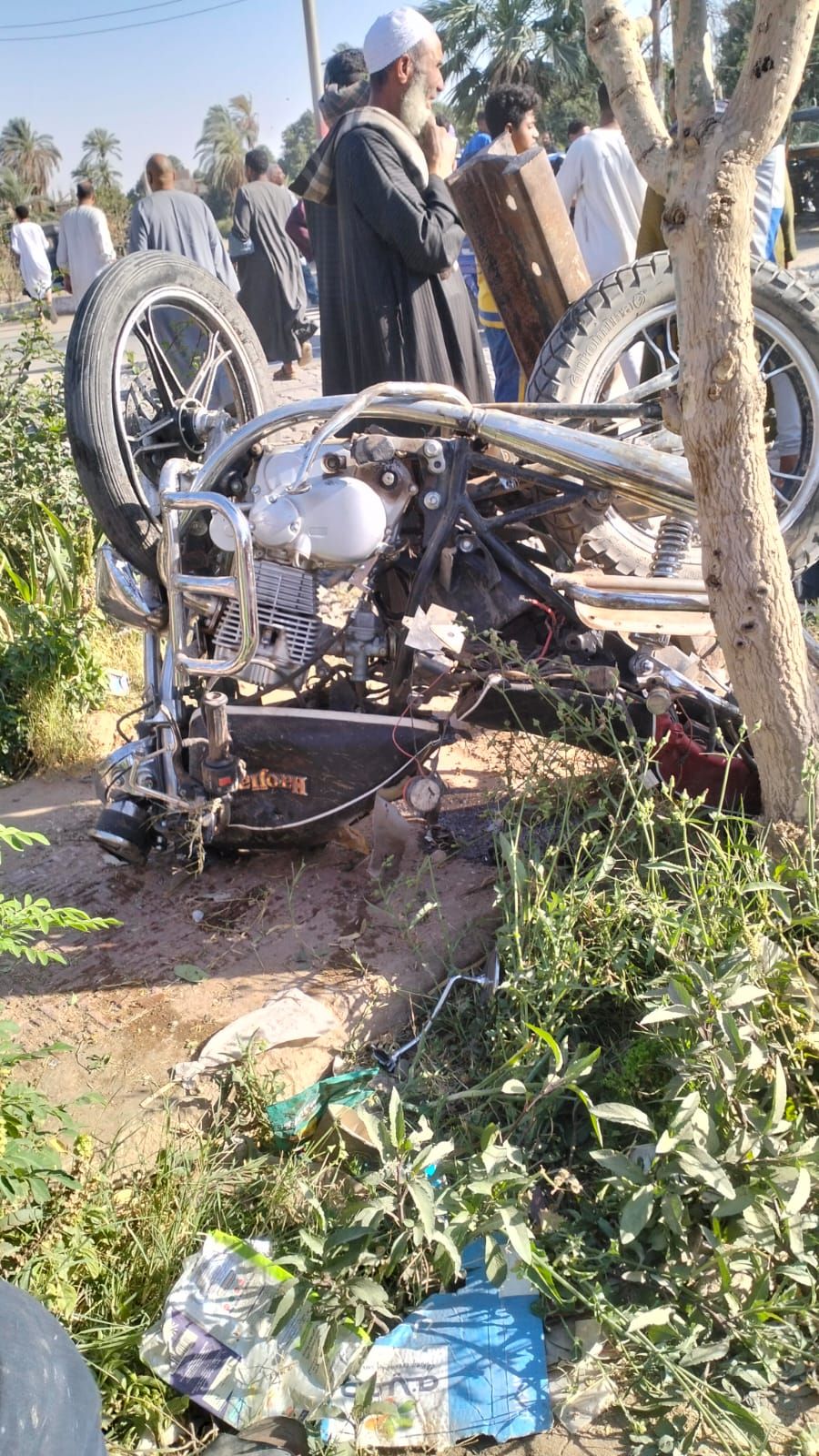 مصرع طبيب أسنان أسفل عجلات القطار بمزلقان كوبري حلاوة في دشنا بقنا - الخليج الان
