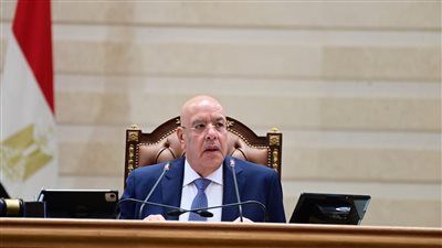 النواب يوافقون على حذف عبارة «قوانين سيئة السمعة» من مضبطة الجلسة.. ورئيس المجلس: لا يصدر عن البرلمان مثل هذه القوانين - الخليج الان