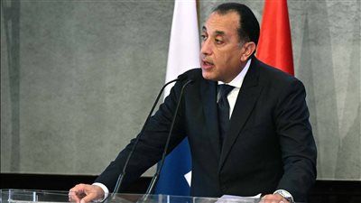 رئيس الوزراء يتابع موقف تأمين احتياجات قطاع البترول والوفاء بمستحقات الشركاء الأجانب - الخليج الان