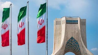 إيران تعلن اعتقال مئات الجواسيس والعملاء وضبط آلاف الأسلحة - الخليج الان