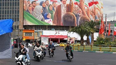 الكعكه الصفراء.. قصة اليورانيوم الذي كلف طهران جنرالاتها وملياراتها - الخليج الان