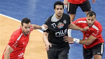 الأهلي يهزم الزمالك ويتوج دوري المحترفين كرة اليد - الخليج الان