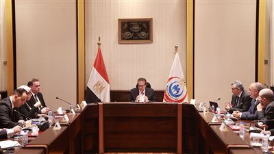 وزير الصحة يتابع تنفيذ «مستشفى النيل للأطفال» بمدينة النيل الطبية - الخليج الان