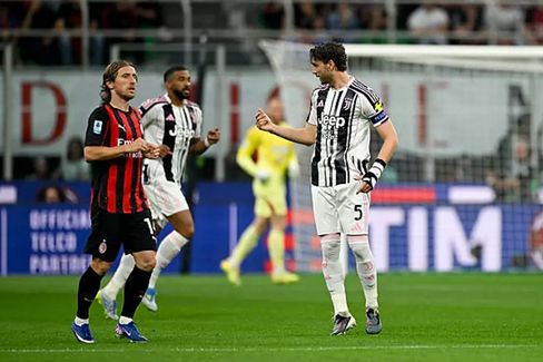 ميلان ضد يوفنتوس.. ملخص اهداف ونتيجه مباراة ميلان ويوفنتوس في الدوري الإيطالي بعد مرور 75 دقيقة - الخليج الان