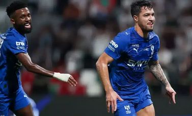 الهلال ضد ضمك.. تابع الآن مباراة الهلال وضمك مجاناً في دوري روشن السعودي - الخليج الان