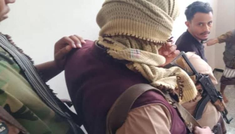 مصدر مطلع: في عملية أمنية نوعية.. القبض على قتلة مدير مدارس النوارس