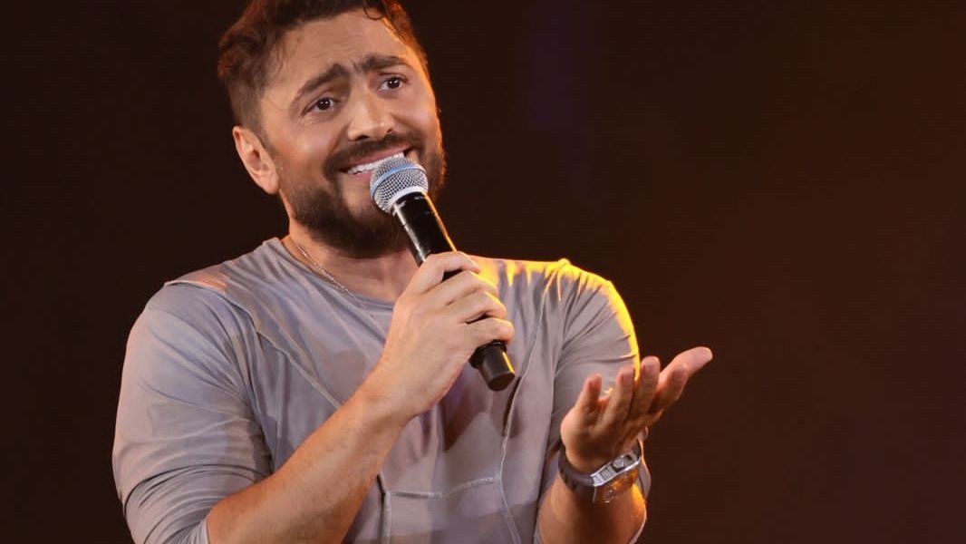 بعد تعرضه للسخرية.. تامر حسني: اسئلتي طبيعية وكل الشعب نفسه يعرفلها إجابة - الخليج الان