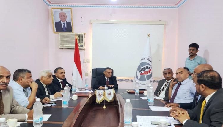 اجتماع موسع في عدن يُقرّ الإطار المرجعي لربط الجامعات اليمنية بالشبكة الأوروبية