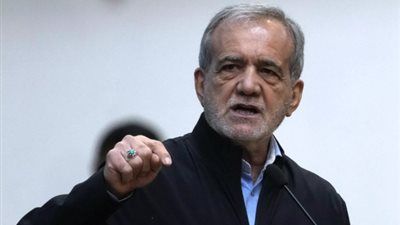 الرئيس الإيراني: الحصار البحري محكوم عليه بالفشل وملتزمون بحماية حرية الملاحة - الخليج الان