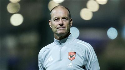 توروب يجهّز الشحات لقيادة هجوم الأهلي أمام الزمالك - الخليج الان