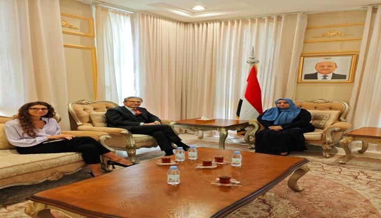 وزيرة الدولة لشؤون المرأة تبحث مع السفير الإيطالي تعزيز الشراكة في تمكين المرأة