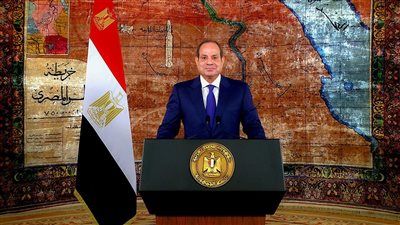 عاجل.. الرئيس السيسي يؤكد على ضرورة تغطية احتياجات الدولة من السلع الاستراتيجية لمُدد كافية - الخليج الان