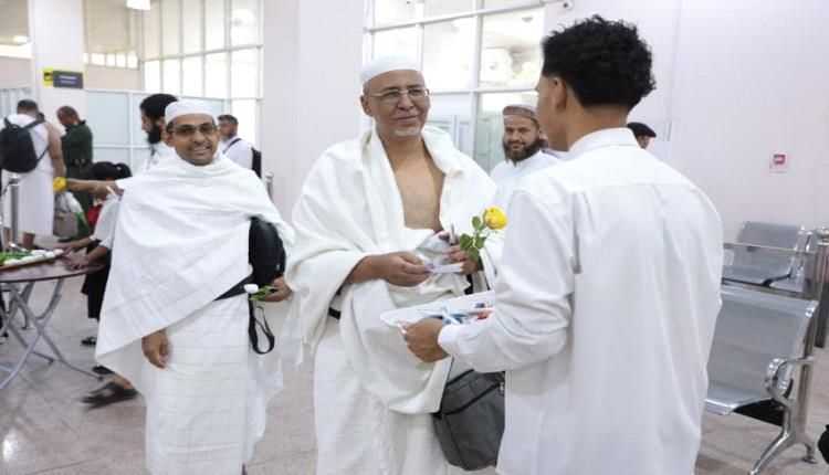 تدشين أولى رحلات تفويج الحجاج من مطار سيئون الدولي إلى جدة
