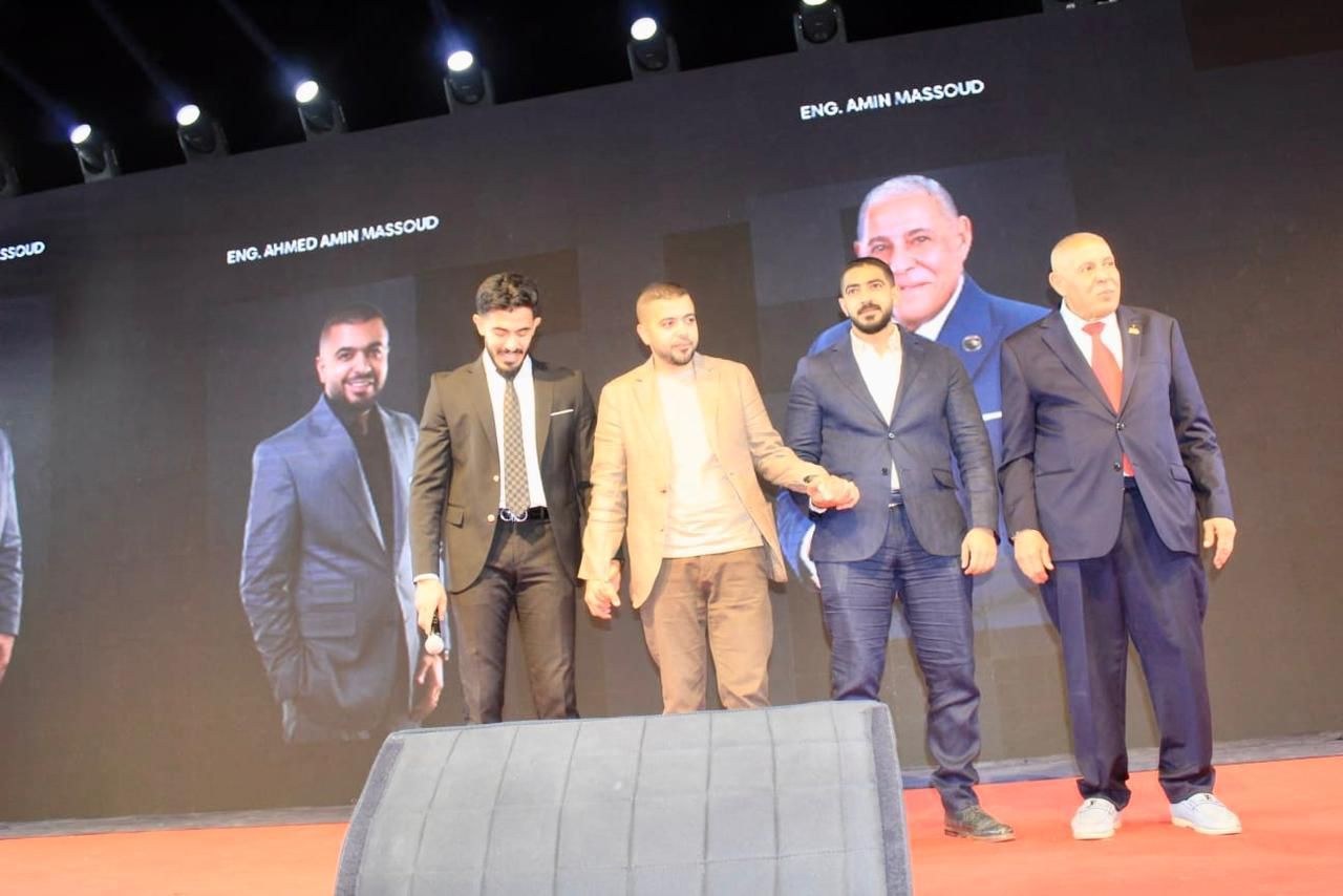 بحضور محافظ القاهرة ونائب عن وزير الأوقاف.. النائب أمين مسعود ينظم احتفالية لتجهيز 250 عروسة من الأسر الأولى بالرعاية بالزاوية الحمراء والشرابية - الخليج الان