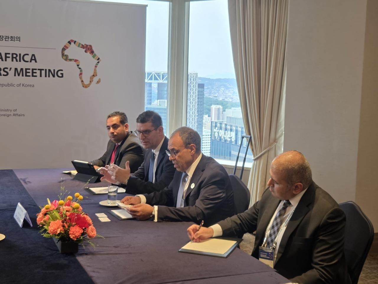 رئيس بنك التصدير والاستيراد الكوري: الاقتصاد المصري أظهر صلابة في مواجهة التحديات الاقتصادية العالمية - الخليج الان