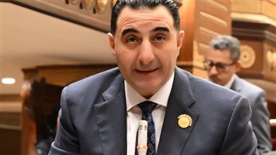 وكيل صناعة الشيوخ: إنشاء مركز توزيع عالمي بقناة السويس يعظم الاستفادة من الموقع الجغرافي لمصر - الخليج الان