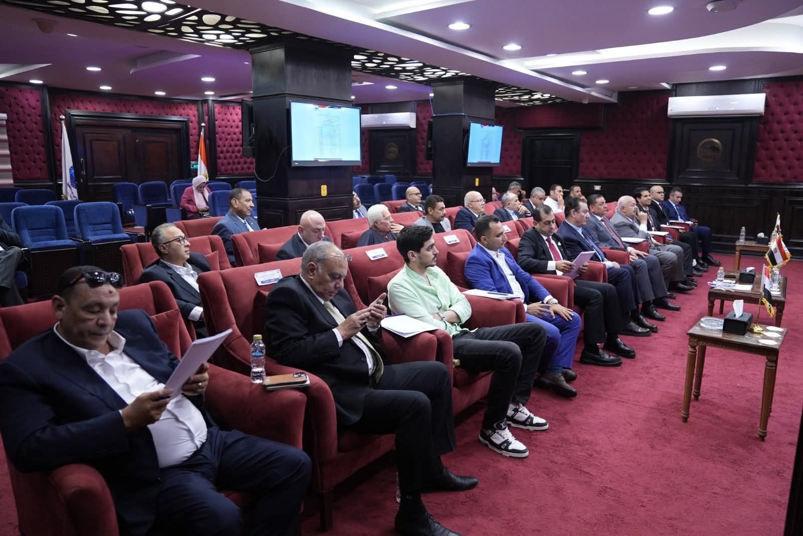 أمانة الزراعة بـ«مستقبل وطن» تبحث دعم الفلاح وتعزيز الأمن الغذائي - الخليج الان