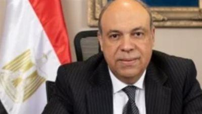 وزير الطيران المدني ينعى ضحية حادث طائرة تدريب بمطار 6 أكتوبر ويأمر بفتح تحقيق عاجل - الخليج الان