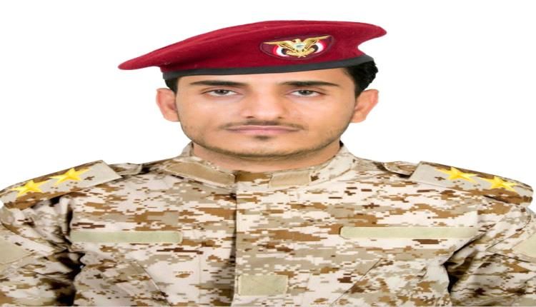 ضابط حضرمي يفتح النار على عمرو بن حبريش ويرفض ترقيات العليمي