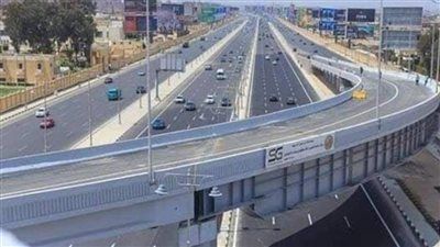 سيولة مرورية وانتظام الحركة على الطرق الرئيسية بالقاهرة والجيزة - الخليج الان