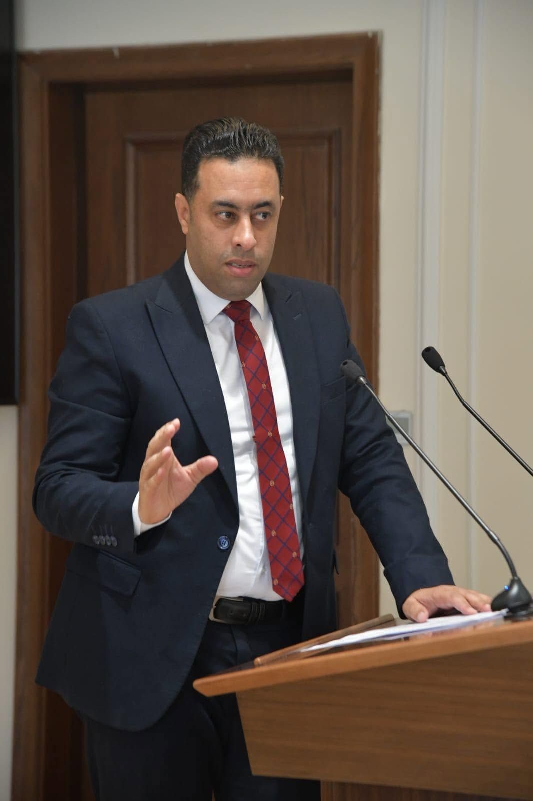 النائب أحمد فرغلي: حل معظم مشكلات تحديث البطاقات التموينية ببورسعيد ونرفض تحويل الدعم العيني إلى نقدي - الخليج الان