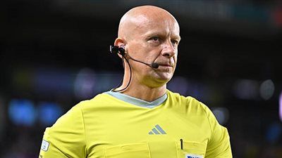 رسميًا.. البولندي شيمون مارتشينياك حكمًا لمباراة مصر وإيران في كأس العالم 2026 - الخليج الان