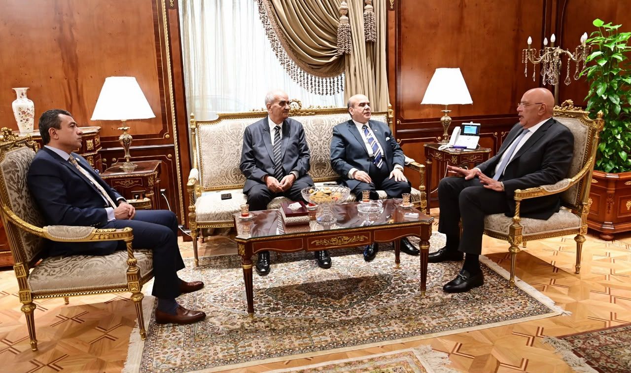 المستشار ربيع قاسم يتلقي رئيس مجلس النواب لبحث ملفات تخص الشأن القضائي وتطوير شؤون القضاة - الخليج الان