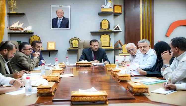 قراءة في مخرجات اجتماع المشاريع الخدمية الإستراتيجية لانتشال بنية عدن التحتية