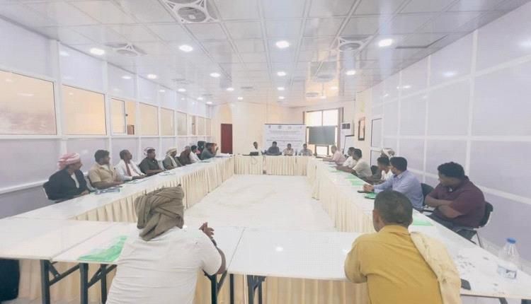 بدء دورة تدريبية في الغيضة لتعزيز قدرات النحالين واستخدام التقانات الحديثة