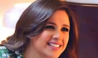 كلام في الفن : شاهد ابن ياسمين عبدالعزيز (سيف حلاوه ) يجتاح مواقع التواصل الإجتماعي في ظهوره الأول ،، لن تصدق ان هذا الحسن موجود على الأرض. | شاهد