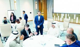 وزارة الصناعة تطلق دليل مؤشر التحول التكنولوجي لتمكين الشركات في الإمارات
