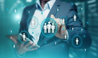 "الموارد البشرية" إطلاق خدمة إلكترونية جديدة لتسديد رواتب العمالة المنزلية| اعتبارًا من... - موقع الخليج الان