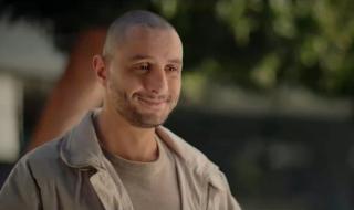 أحمد الفيشاوي يظهر بحالة غير طبيعية في عرض "بنقدر ظروفك" (فيديو)