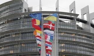 الاتحاد الأوروبي يفرض عقوبات على ممولين لحماس