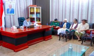 توجيه بتشكيل لجنة لمعالجة التحديات التي تواجه تنفيذ مشاريع المياه بجردان شبوة