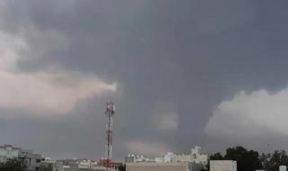 مدير شركة النفط بالحديدة : احتواء تداعيات قصف ميناء "رأس عيسى"