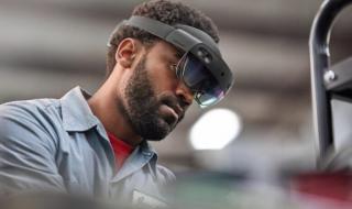 مايكروسوفت تؤكد إيقاف إنتاج نظارات HoloLens 2 - موقع الخليج الان