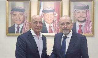 وزير خارجية الأردن: نؤكد تضامنا الكامل مع سوريا وأمنها واستقرارها وسيادتها وسلامة أراضيها - الخليج الان