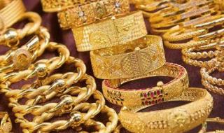 بالتزامن مع التراجع الطفيف للمعدن الأصفر.. الفيدرالي الأمريكي يلمح لتيسير نقدي والذهب يترقب الحسم في يوليو - الخليج الان