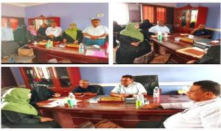 لقاء يجمع القيادات التربوية ادارة محو الأمية وتعليم الكبار